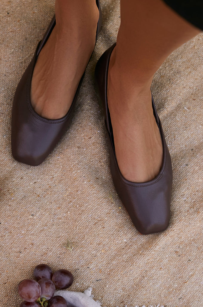 square ballet pumps | OHOTORO
