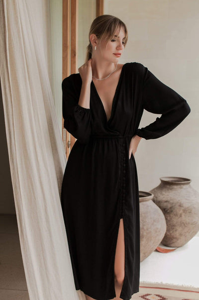 ELF Greta Long Sleeve Midi Dress Black plain / S
