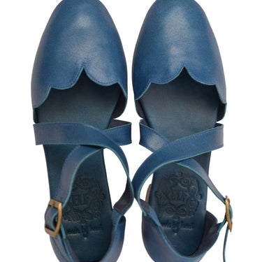 ELF Mangrove Leather Flats in White Nordic Blue / 5
