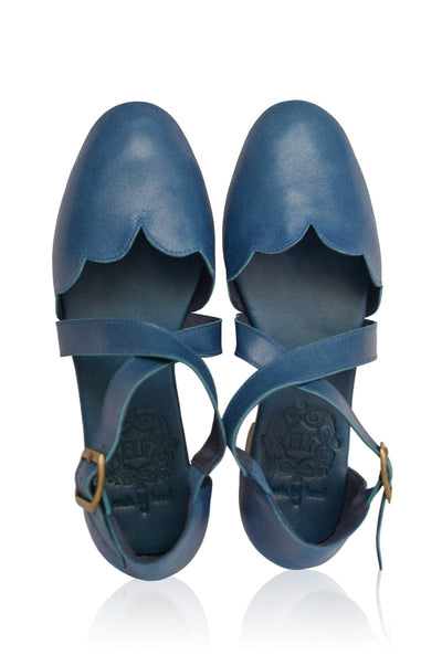 ELF Mangrove Leather Flats in White Nordic Blue / 5