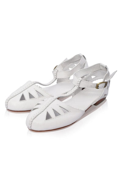 ELF Bounty T-strap Leather Sandals in White White / 5