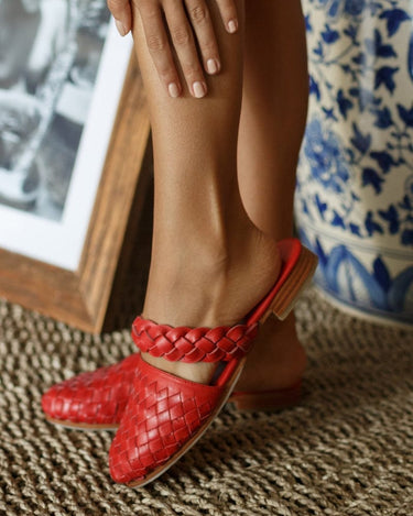 ELF Sea Escape Slide Sandals Vintage Red / 5
